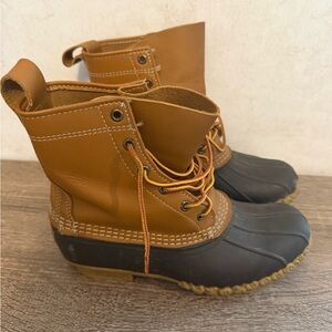 8” Bean Boots